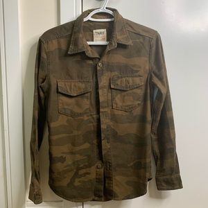 Aritzia TNA Camo Shirt XXS